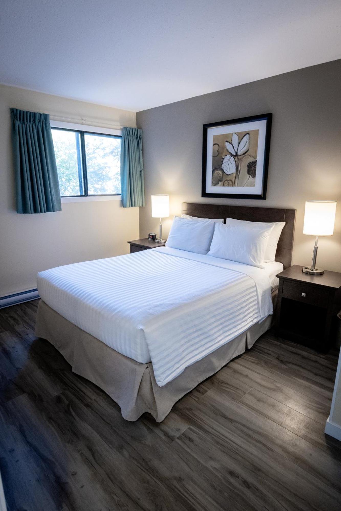 Siesta Suites Kelowna Zewnętrze zdjęcie